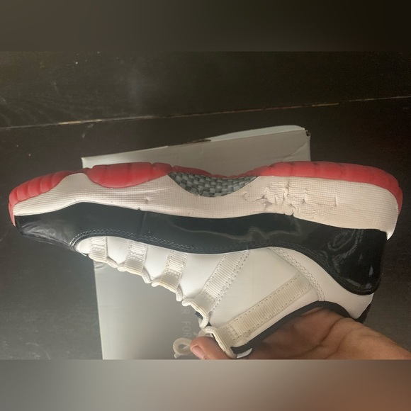 Jordan 11 concord bred low size 6.5 - Picture 6 of 11